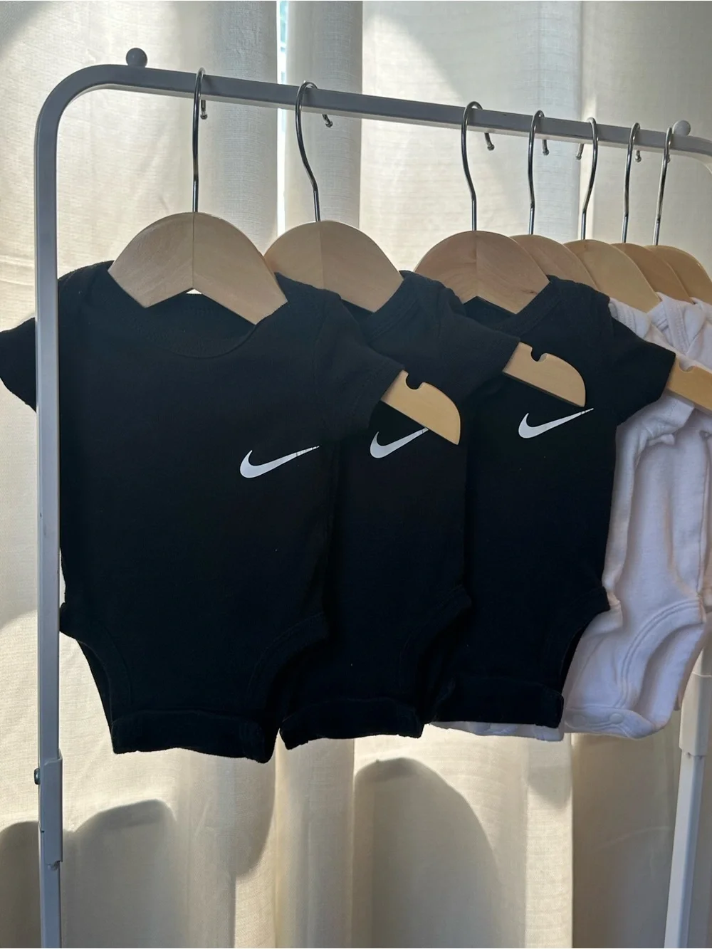 Nike Baby Cotton Onesie Bundle — White and Black